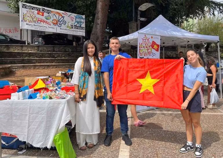 C’était la première fois que la Journée Vietnam-Grèce était organisé dans la ville d’Édessa, au nord de la Grèce. Photo : NDEL