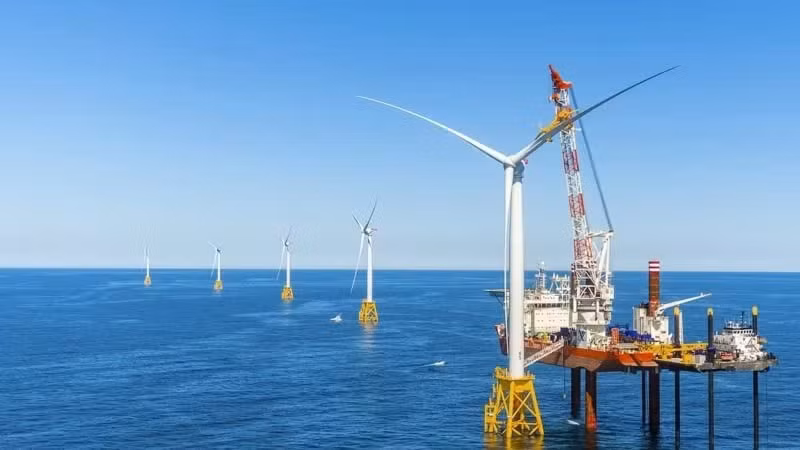 Selon les experts, le renforcement des institutions et la suppression des obstacles politiques et réglementaires sont essentiels pour ouvrir de nouvelles perspectives de développement, garantir la sécurité énergétique et stimuler la croissance. Photo : NDEL.
