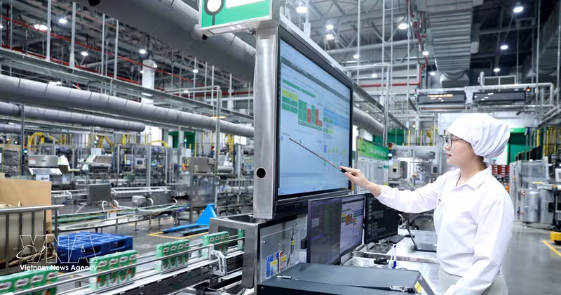 Le groupe Nestlé Vietnam, entreprise détenue à 100 % par des capitaux étrangers suisses, augmente continuellement ses investissements et étend ses activités dans la province de Hung Yen depuis 2017. Photo: VNA 