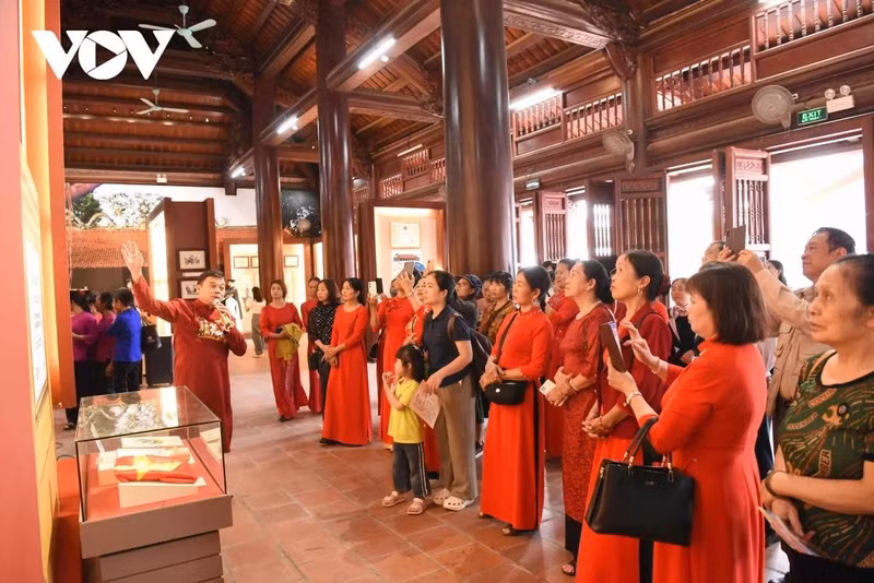 L’exposition contribue à valoriser le patrimoine culturel, à renforcer la sensibilisation du public, notamment des jeunes, et à promouvoir le développement durable du tourisme culturel.