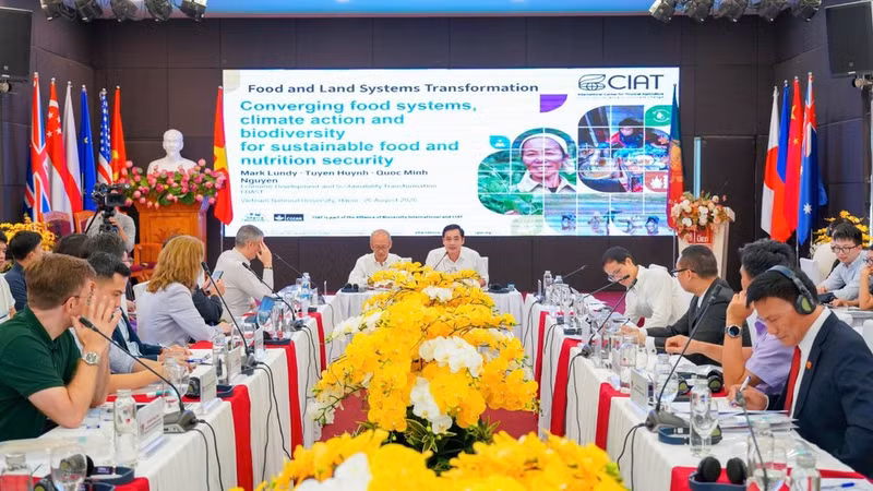Le Vietnam doit transformer simultanément son modèle de croissance pour progresser vers un développement durable. (Photo : PV)