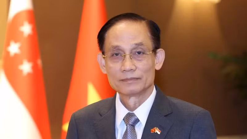 Le membre du Bureau politique et ministre vietnamien des Affaires étrangères, Le Hoai Trung. Photo : VNA. 