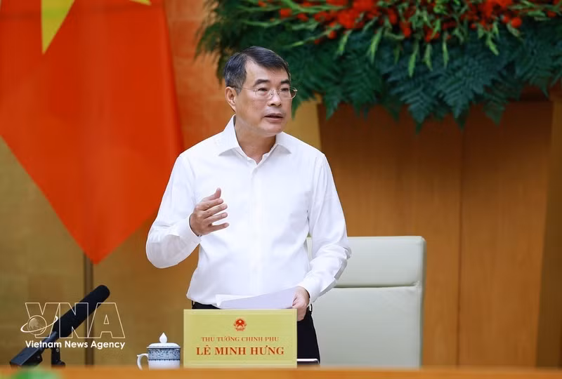 Le Premier ministre Le Minh Hung. Photo : VNA.
