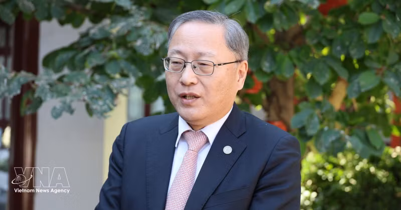 Zhang Jianguo, ancien chef de la Direction générale d’Europe de l’Ouest (DGEO) du Département international du Comité central du Parti communiste chinois et secrétaire général de l’Institut Charhar de Chine. Photo : VNA. 