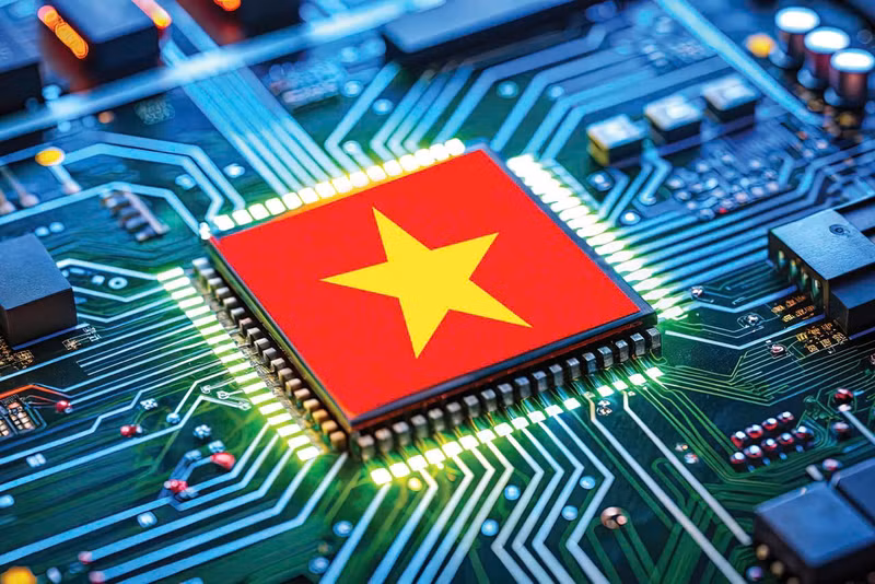 Le centre national de soutien au prototypage de puces électroniques entend également favoriser l’émergence d’un écosystème local et le développement de partenariats internationaux, afin de stimuler l’innovation dans le secteur des semi-conducteurs. Photo : Vietnamnet