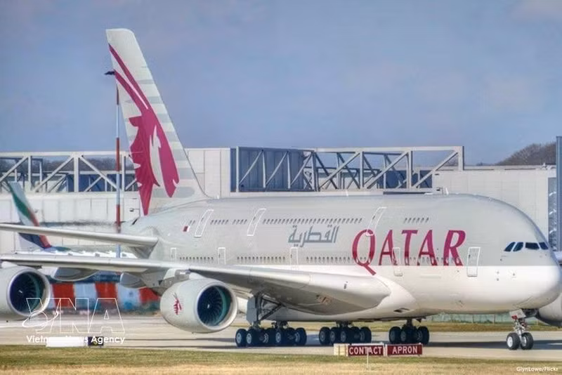 Qatar Airways poursuit l’annulation de vols entre le Vietnam et le Moyen-Orient. Photo: VNA 