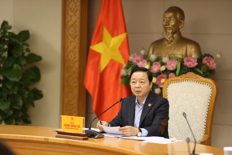 Le vice-Premier ministre Trân Hông Hà s’exprime lors de la réunion. Photo : VNA. 