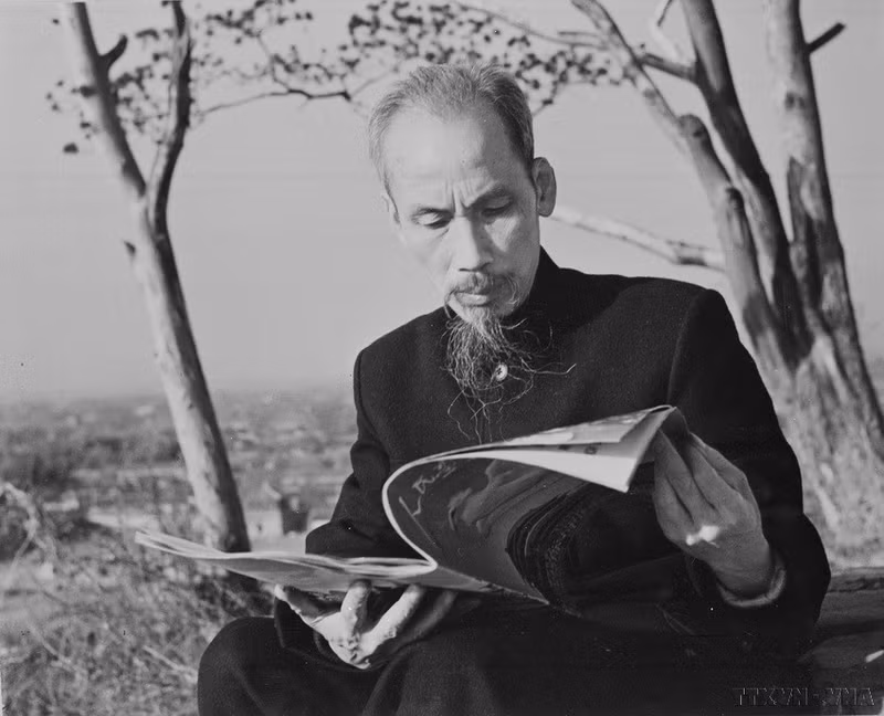 hcm-voi-bao-chi-1.jpg