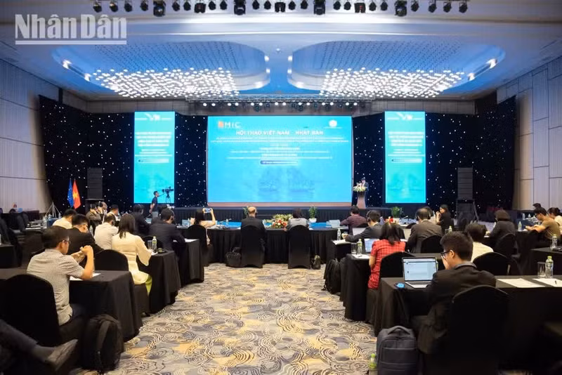 Le séminaire Vietnam-Japon sur la mise en œuvre des activités de coopération dans le cadre du Groupe des amis de l’Initiative du Processus de Hiroshima sur l’IA. (Photo : MINH DUY)