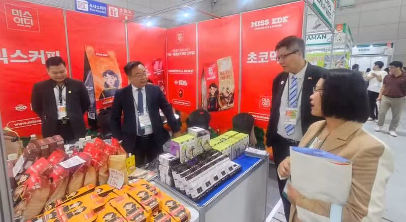 gian-hang-trien-lam-ca-phe-viet-nam-tai-gwangju-global-food-fair-2026.jpg