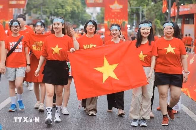 Près de 19.000 vont courir le marathon «Mon Vietnam 2025». Photo : VNA.