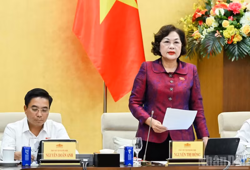 pho-ctqh-nguyen-thi-hong.jpg