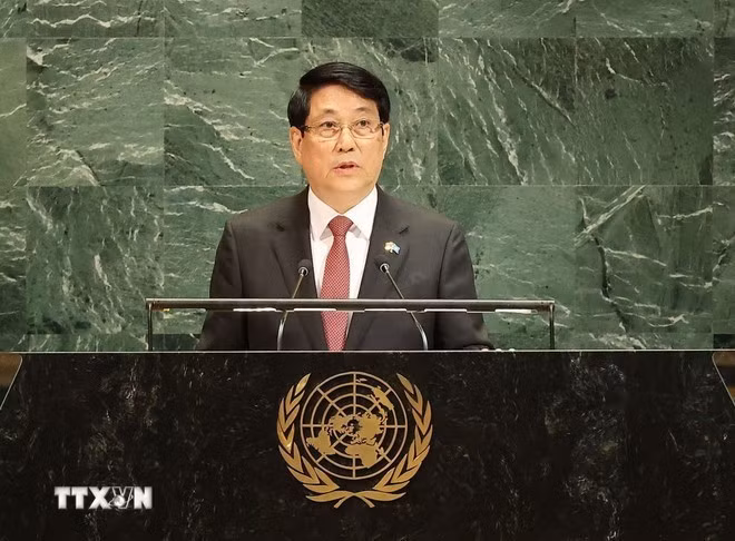 Le président Luong Cuong s'adresse au débat général de la 80e session de l'Assemblée générale des Nations Unies (Photo : VNA)