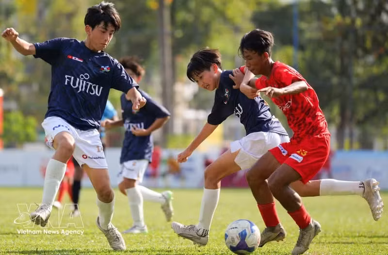 Le 21 décembre 2025, à Ho Chi Minh-Ville, le Tournoi international de football des moins de 13 ans Vietnam-Japon 2025 s’est achevé.