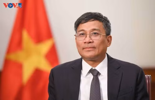 Le vice-ministre permanent des Affaires étrangères, Nguyen Minh Vu,