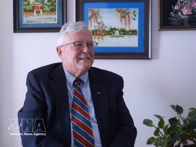 Le professeur Carl Thayer, de l’Académie des forces de défense australiennes de l’Université de Nouvelle-Galles du Sud. Photo : VNA.
