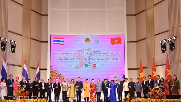 Des invités à la cérémonie marquant le 81e anniversaire de la Fête nationale du Vietnam à Khon Kaen. Photo : VNA.