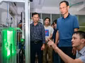 Formation aux technologies des réacteurs au Centre de formation nucléaire de l’Institut vietnamien de l’énergie atomique (VINATOM). (Photo : AN LAM)