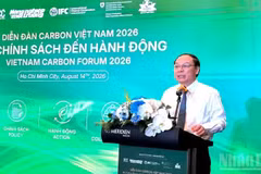 Le vice-ministre de l'Agriculture et de l'Environnement, Le Cong Thanh, prend la parole lors du forum. Photo : HOANG LIEM/NDEL