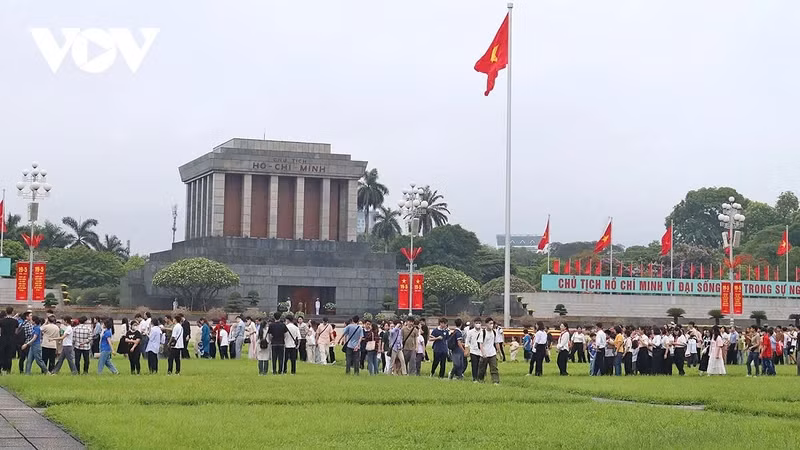Le mausolée de Ho Chi Minh, l'une des attractions incontournables de Hanoï. Photo : VOV