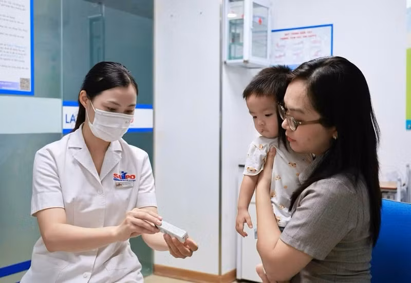 Pour prévenir les maladies infectieuses comme l'encéphalite japonaise, la vaccination reste l'arme la plus efficace. Photo : suckhoedoisong.vn 