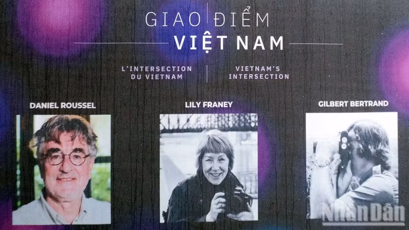 L'exposition réunit les œuvres de trois photographes français que sont Daniel Roussel, Gilbert Bertrand et Lily Franey, chacun ayant tissé des liens profonds et durables avec le Vietnam, un pays qui a inspiré leurs regards et leurs créativités. Photo : NDEL