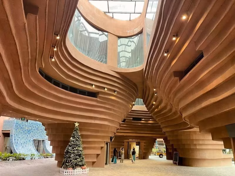 Le Musée de la céramique de Bat Trang figure parmi les plus belles architectures du monde. Photo : VNA.