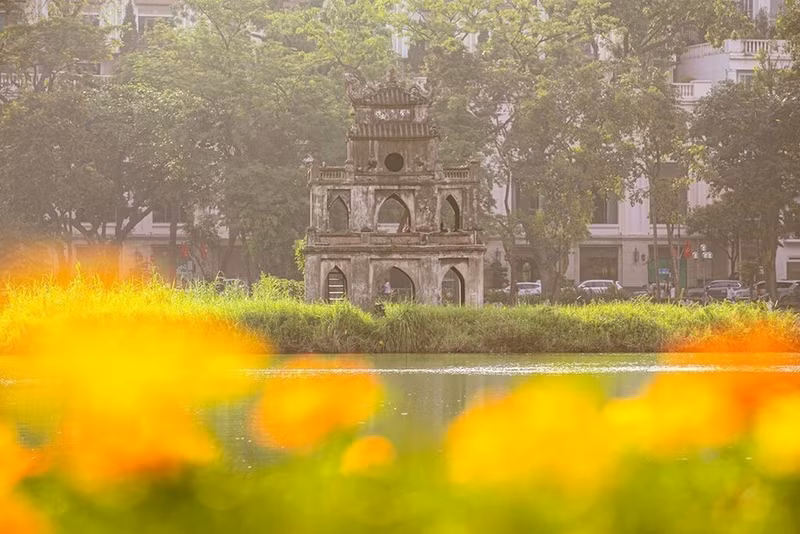 Le lac Hoan Kiem à Hanoï. Photo : VNA.