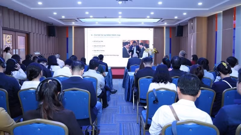 Vue générale de la conférence, le 15 octobre à Hô Chi Minh-Ville. Photo : ITPC