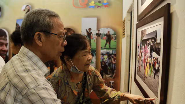 « Couleurs de la vie » à travers le regard d’anciens élèves de Hanoi ảnh 8