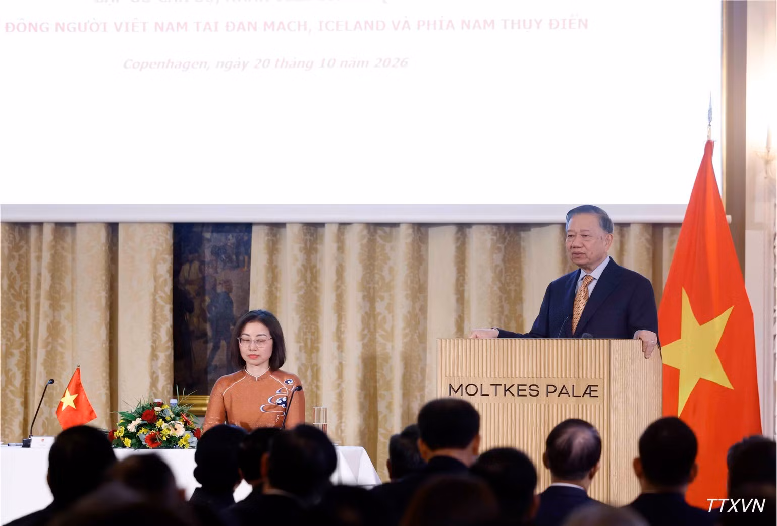 Lors de sa prise de parole, le SG du PCV et président de la République, To Lam, a souligné les relations d’amitié traditionnelles et la bonne coopération entre le Vietnam et le Danemark, la Suède et l’Islande. Photo : VNA