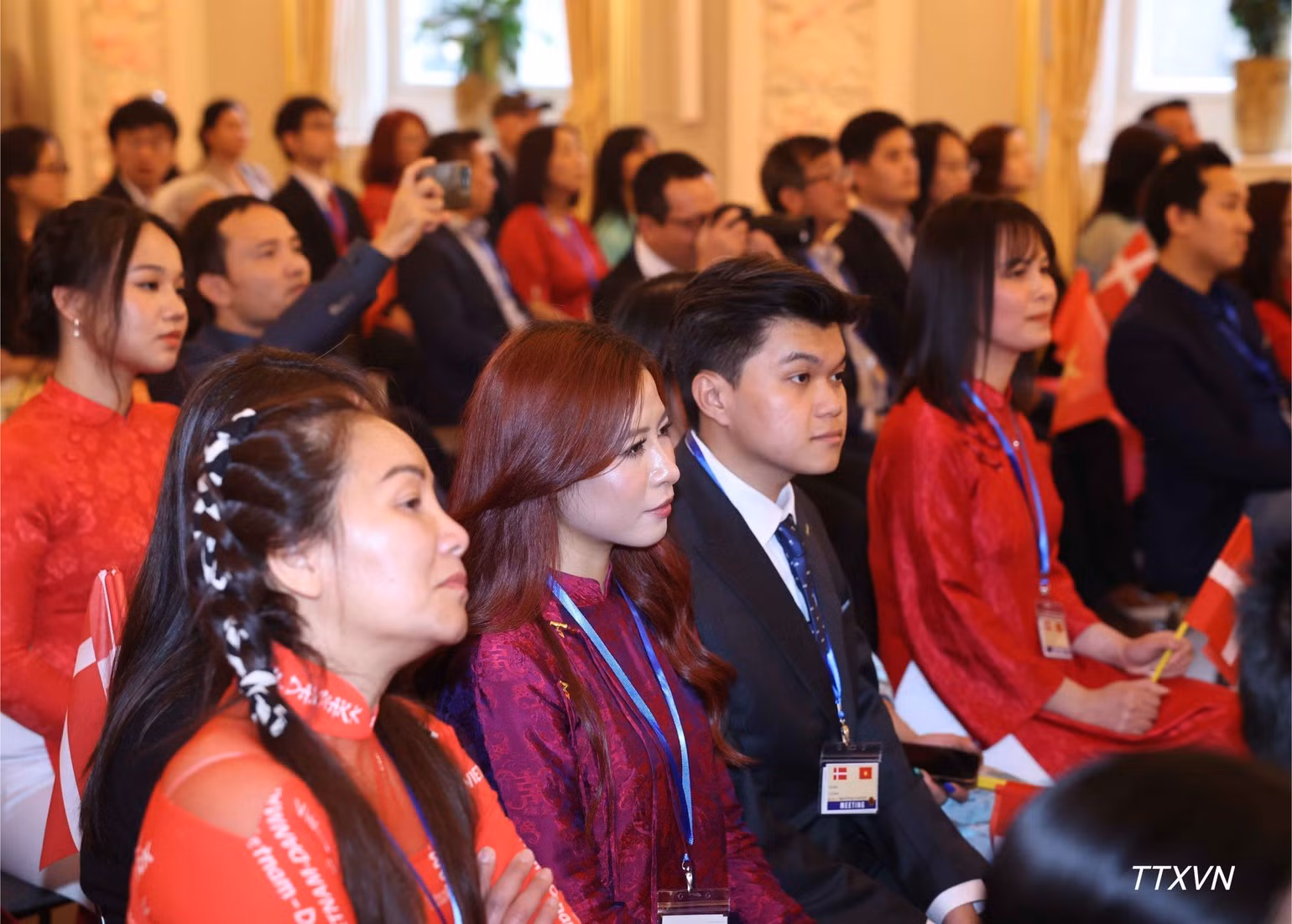 Le SG du PCV et président de la République, To Lam, a salué la contribution des Vietnamiens de l’étranger, véritables « ambassadeurs culturels » et « ambassadeurs de l’amitié », au rapprochement et au développement de la coopération entre le Vietnam et le Danemark, la Suède et l’Islande au fil des décennies. Photo : VNA