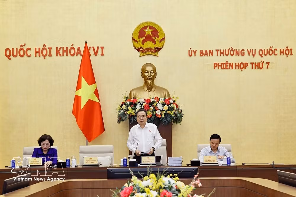 Lors de la séance d’ouverture, qu’il présidait, le président de l’AN, Trân Thanh Mân, a indiqué que la session se déroulerait en deux phases. Photo : VNA