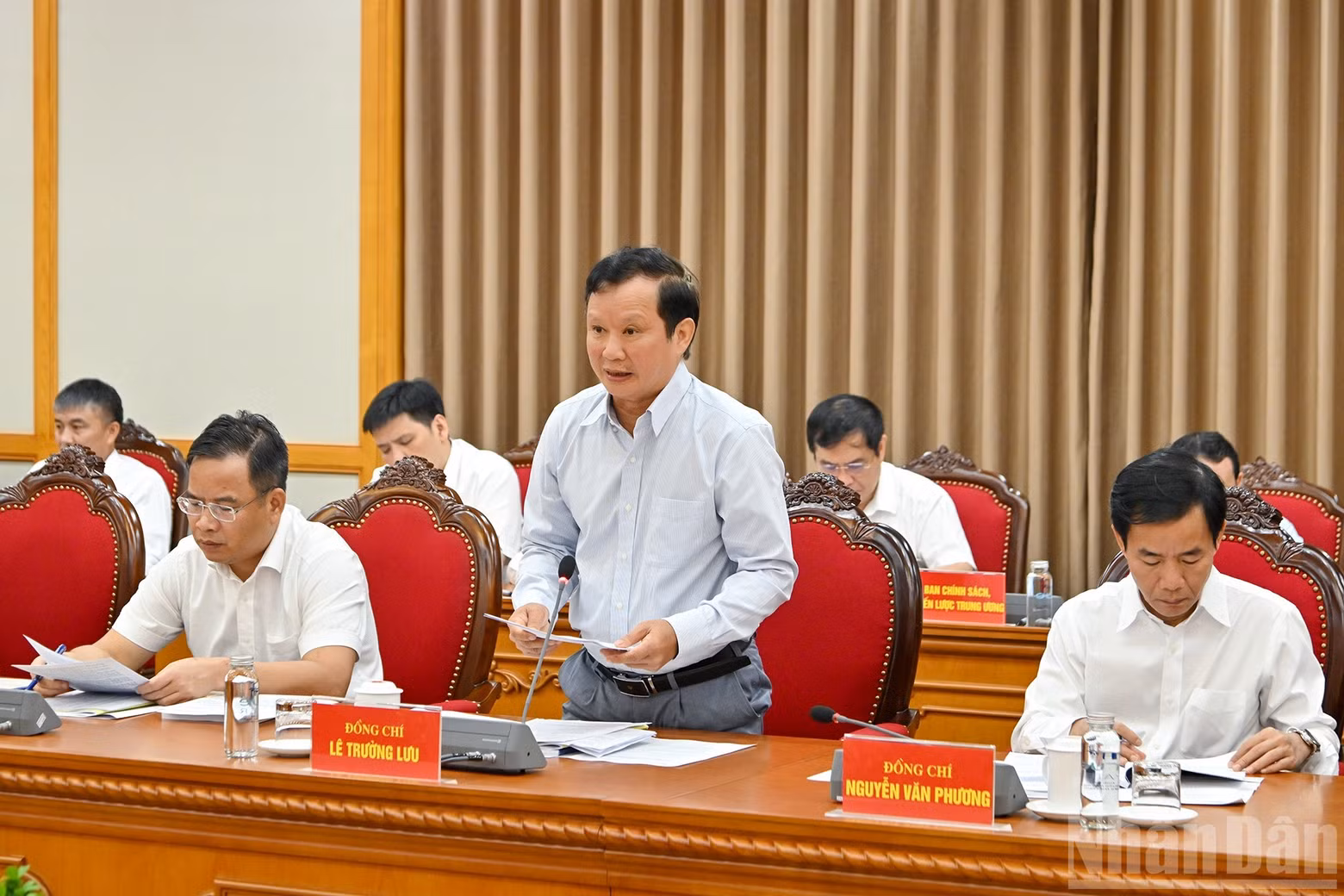 Le secrétaire du Comité du Parti de la ville de Hue, Le Truong Luu, prend la parole. Photo : NDEL