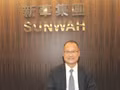 Le Dr Jonathan Choi, président du groupe hongkongais Sunwah, président de la Chambre générale de commerce chinoise de Hong Kong et président du groupe vietnamien VinaCapital. Photo : VNA.