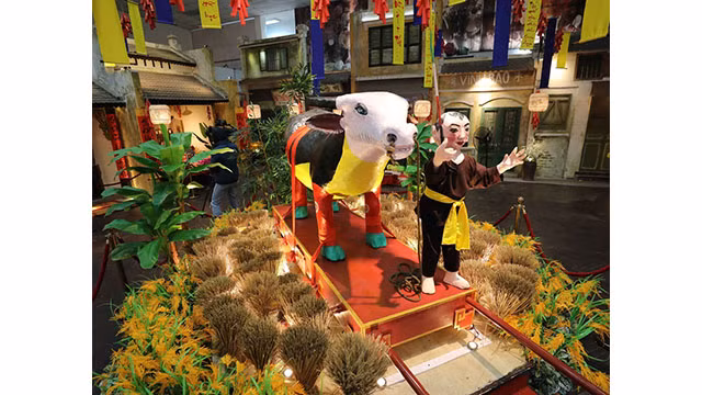 Relâchement des carpes et l’érection du « cây nêu » à la Citadelle royale de Thang Long ảnh 11
