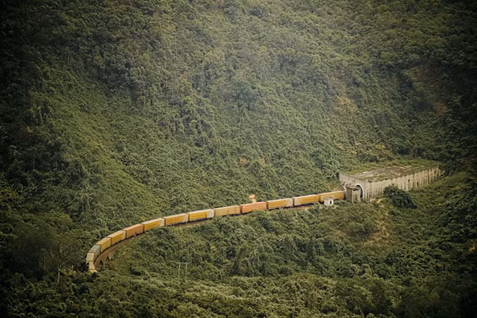Le col de Hai Van, un lieu de prédilection pour les photographes ảnh 1