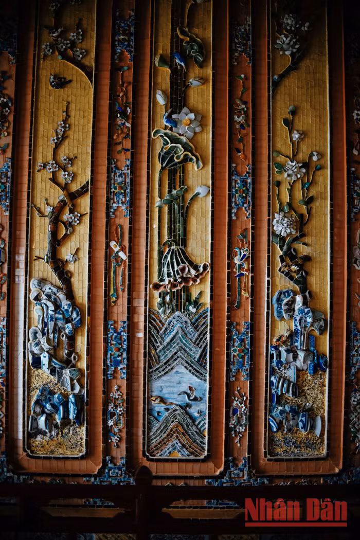 Tombeau de Khai Dinh : une architecture typique de la dynastie des Nguyen ảnh 6