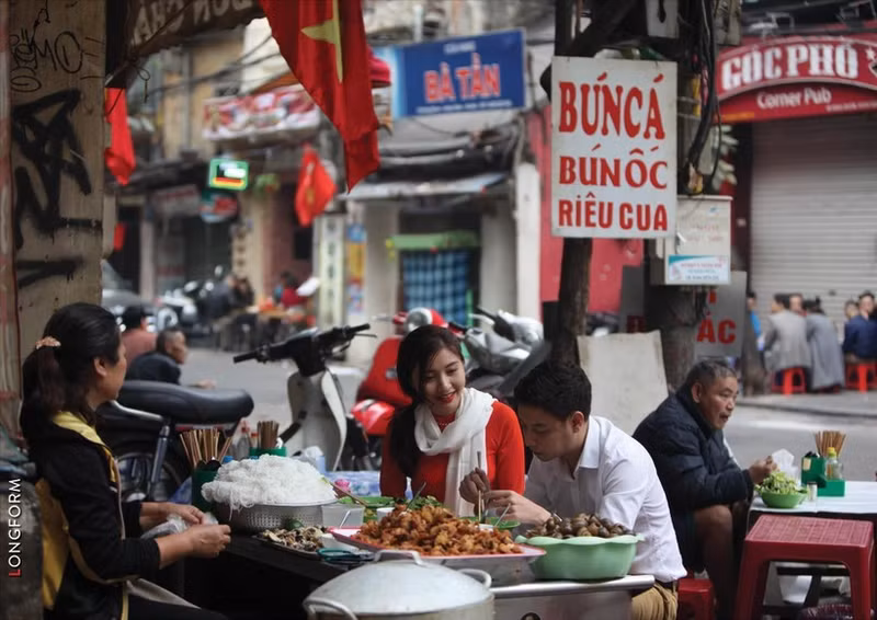 La cuisine traditionnelle de Hanoï, grâce aux saveurs délicates et à la combinaison magique des ingrédients typiques, a conquis les convives de partout, même les plus exigeants. Photo : VNP.