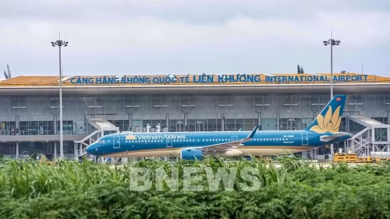 L'aéroport de Lien Khuong accueille à nouveau ses premiers passagers après une période de travaux de modernisation et de rénovation. Photo : Bnews/VNA.