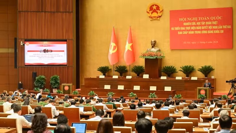 Ouverture de la conférence nationale pour la mise en œuvre de la Résolution du 2e Plénum du XIVe Comité central du Parti. Photo : NDEL.