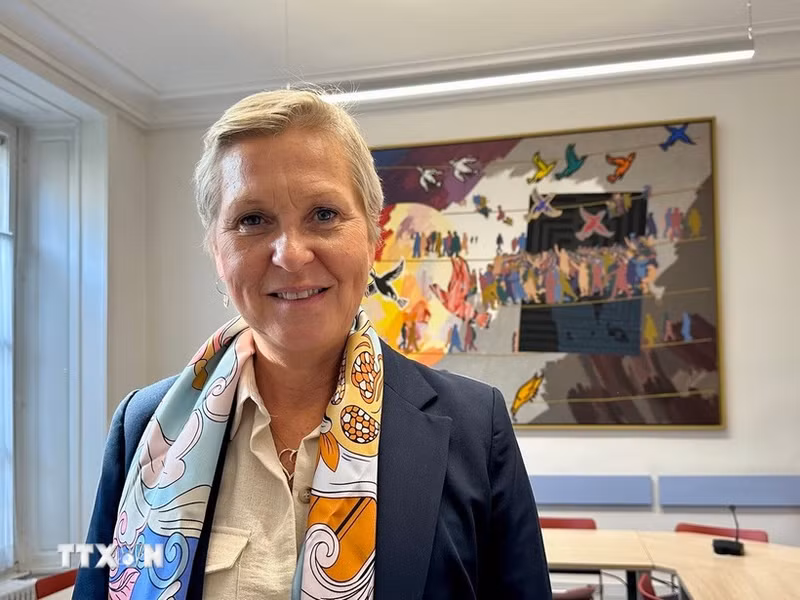 Mme Anne Le Hénanff, présidente du Groupe d’amitié France-Vietnam à l’Assemblée nationale française. Photo : VNA.
