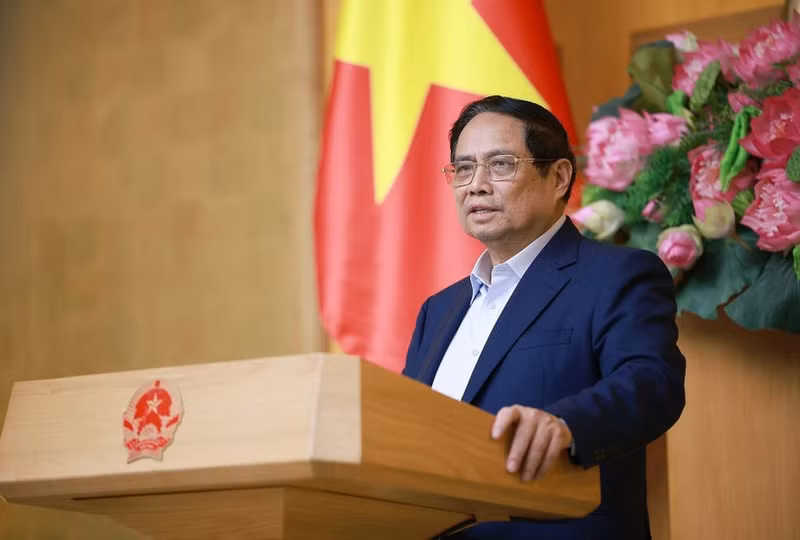 Le Premier ministre Pham Minh Chinh lors de la réunion, à Hanoï, le 9 juillet. Photo : VNA.