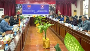 Une vue générale de l’entretien. Photo : Huengaynay