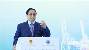 Le Premier ministre Pham Minh Chinh lors de la séance plénière du Forum de la logistique du Vietnam 2025. Photo: VNA.