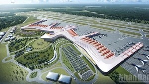 L’aéroport international de Phu Quoc est une porte d’entrée vitale, contribuant à faire de l’Île émeraude une destination touristique de premier plan au niveau régional et international. Photo: NDEL