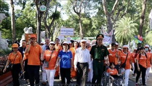 Marche solidaire « Pour les victimes de l’agent orange/dioxine 2025 ». Photo : VNA.