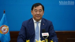 Sous Yara, membre du Comité central du PPC, porte-parole et premier vice-président de la Commission des relations extérieures du Comité central du PPC, par ailleurs président de la Commission des relations extérieures, de la coopération internationale et de l'information de l'Assemblée nationale cambodgienne. Photo : NDEL.