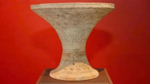 Bol en céramique de la culture Hoa Loc. Photo : Musée de la céramique de la fondation de la nation