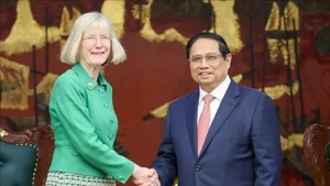 Le Premier ministre Pham Minh Chinh reçoit Mme Gillian Bird, nouvelle ambassadrice d’Australie au Vietnam. Photo : VNA